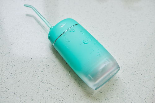 餐后一冲，唇齿留香 罗曼小香妃冲牙器体验